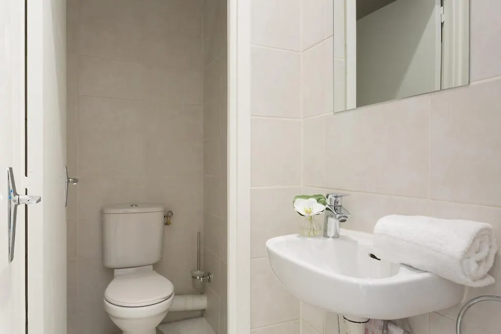 96 M2, 3 Yatak Odalı, 1 Banyolu , 2nd - Louvre - Bourse Bölgesinde